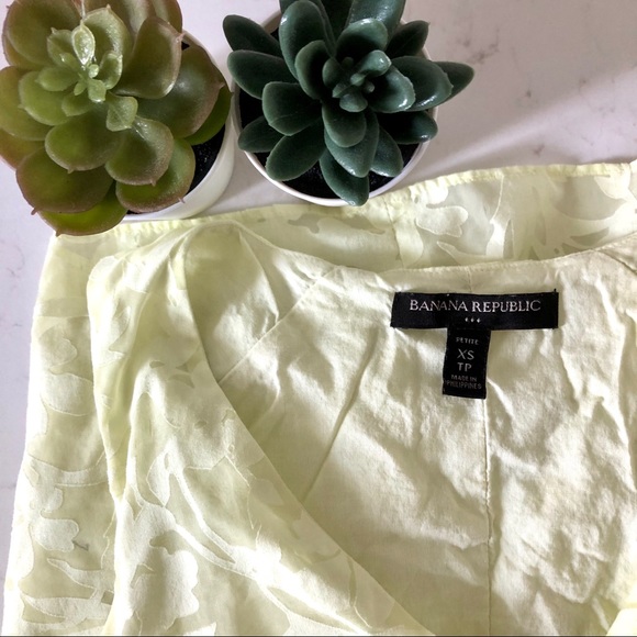 2/$15 - V neck blouse - Picture 3 of 5